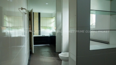 170 Sq.m Condominium for Rent in Phuket town