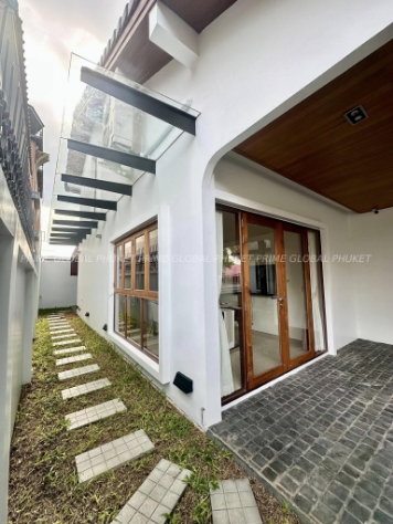 411.35 Sq.m Villa for Rent and Sale in Kohkeaw