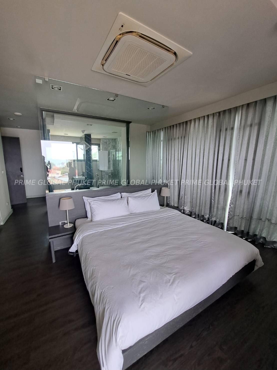630 Sq.m Villa for Sale in Rawai