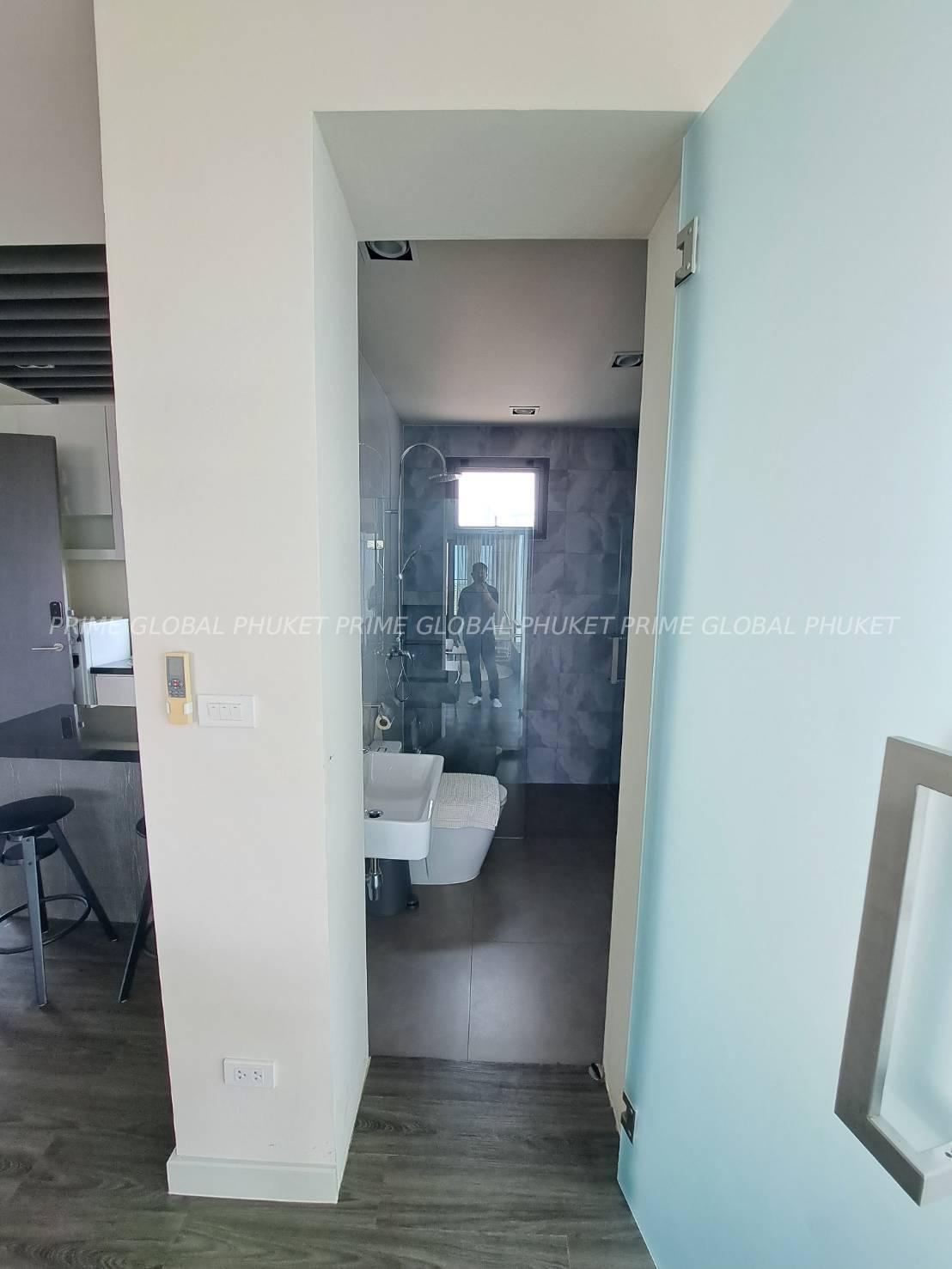 630 Sq.m Villa for Sale in Rawai