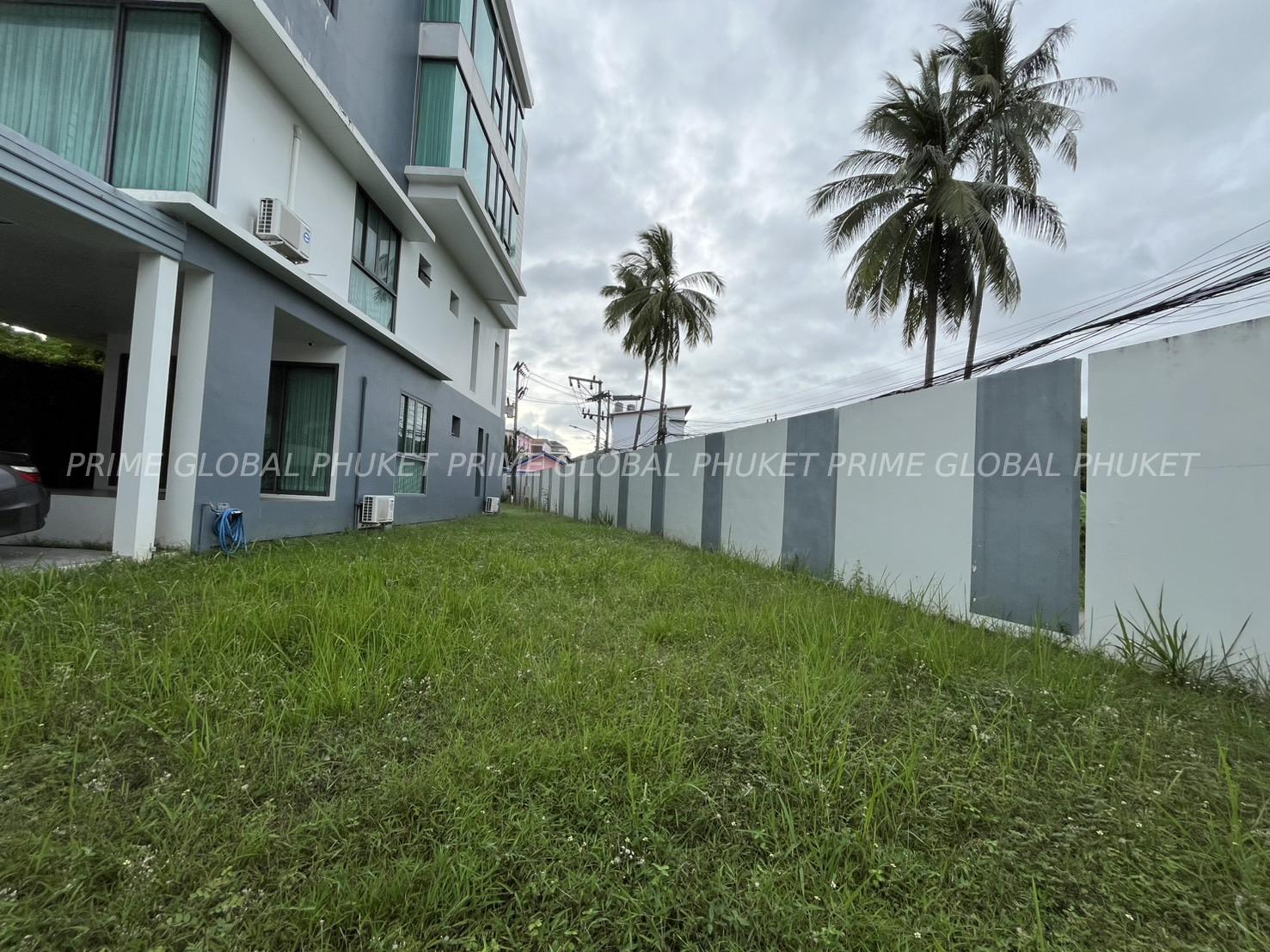 630 Sq.m Villa for Sale in Rawai