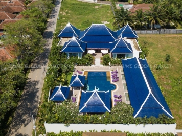 - Sq.m Villa for Rent in Bangtao