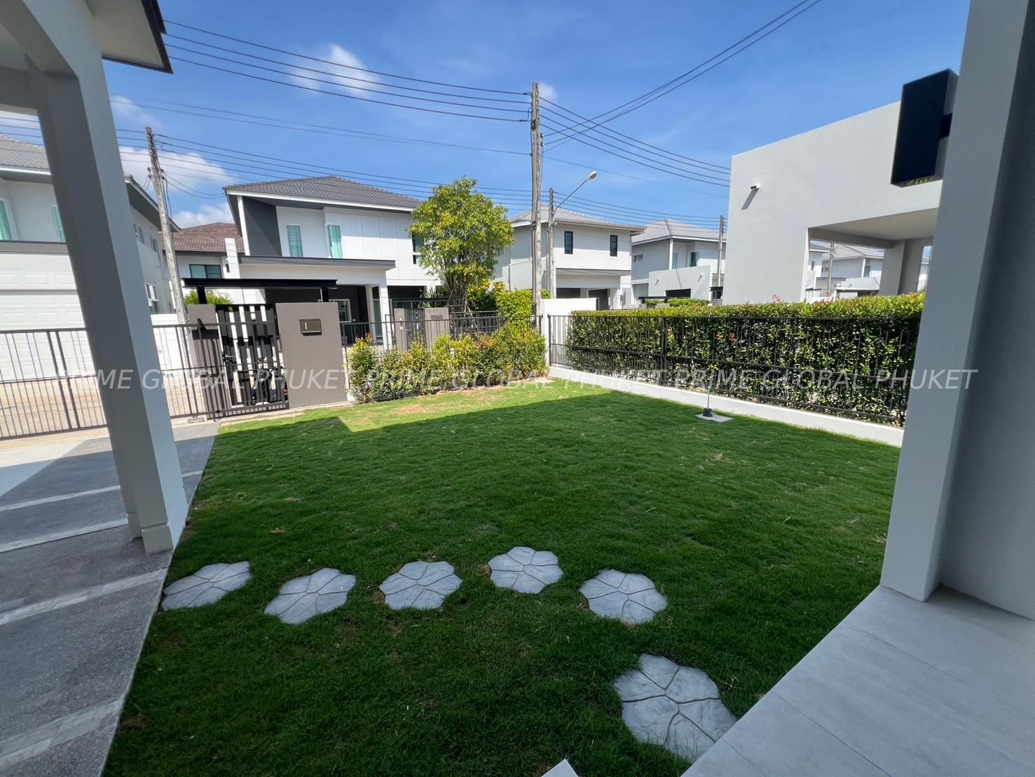House for rent 88 Land and House Koh Kaew