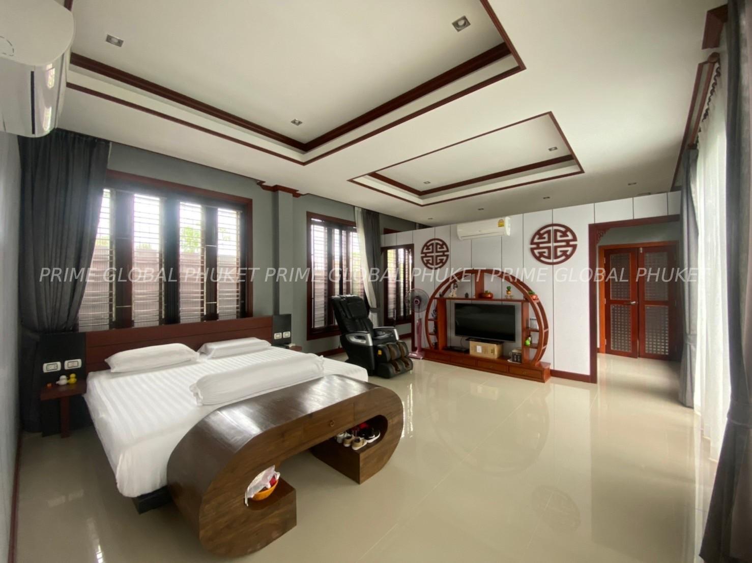 288.8 Sq.m House for Rent in Phuket town