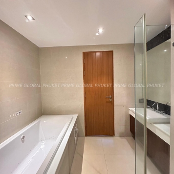 Condominium sea view for Sale in Patong