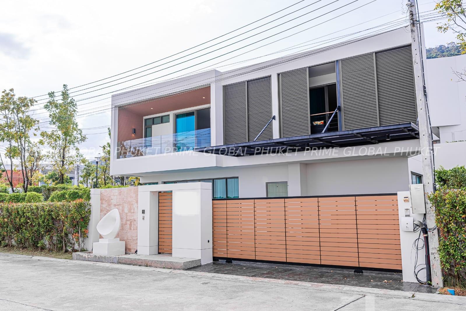 350 Sq.m Villa for Rent in Phuket town