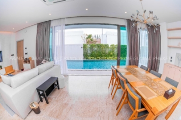 350 Sq.m Villa for Rent in Phuket town