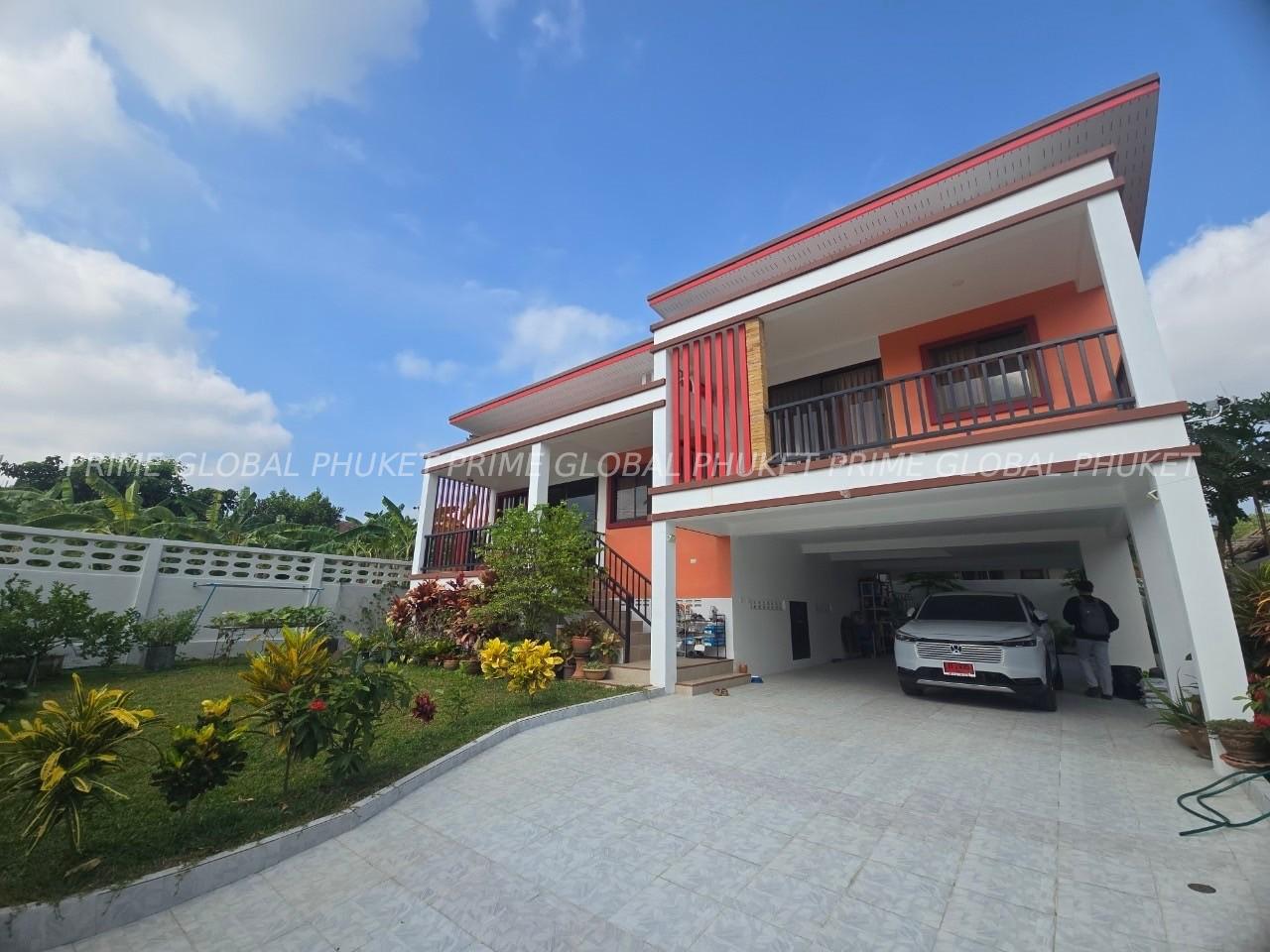 348 Sq.m House for Rent in Chalong