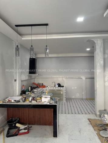 72 Sq.m House for Sale in Naka