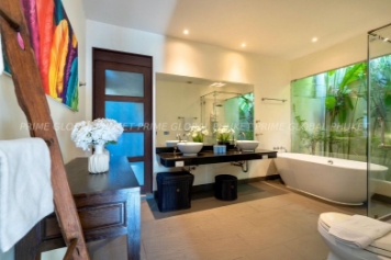 277 Sq.m Villa for Rent and Sale in Naiharn