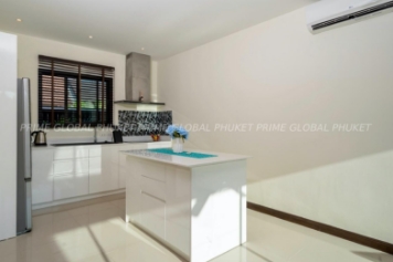 277 Sq.m Villa for Rent and Sale in Naiharn