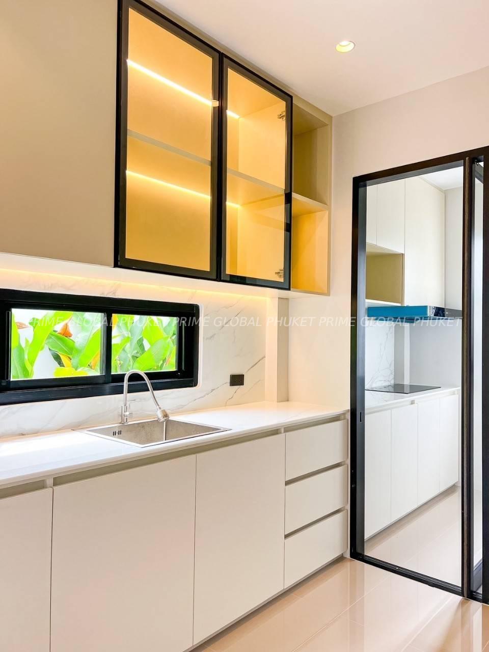 216 Sq.m Villa for Sale in Thalang