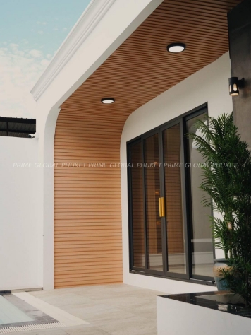 260 Sq.m Villa for Sale in Kathu