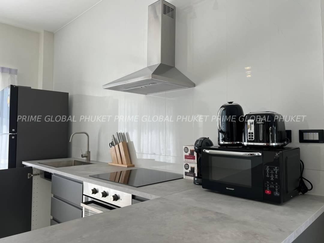 250  Sq.m Villa for Sale in Pasak