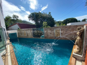 250  Sq.m Villa for Sale in Pasak