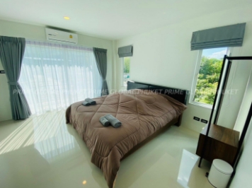 250  Sq.m Villa for Sale in Pasak