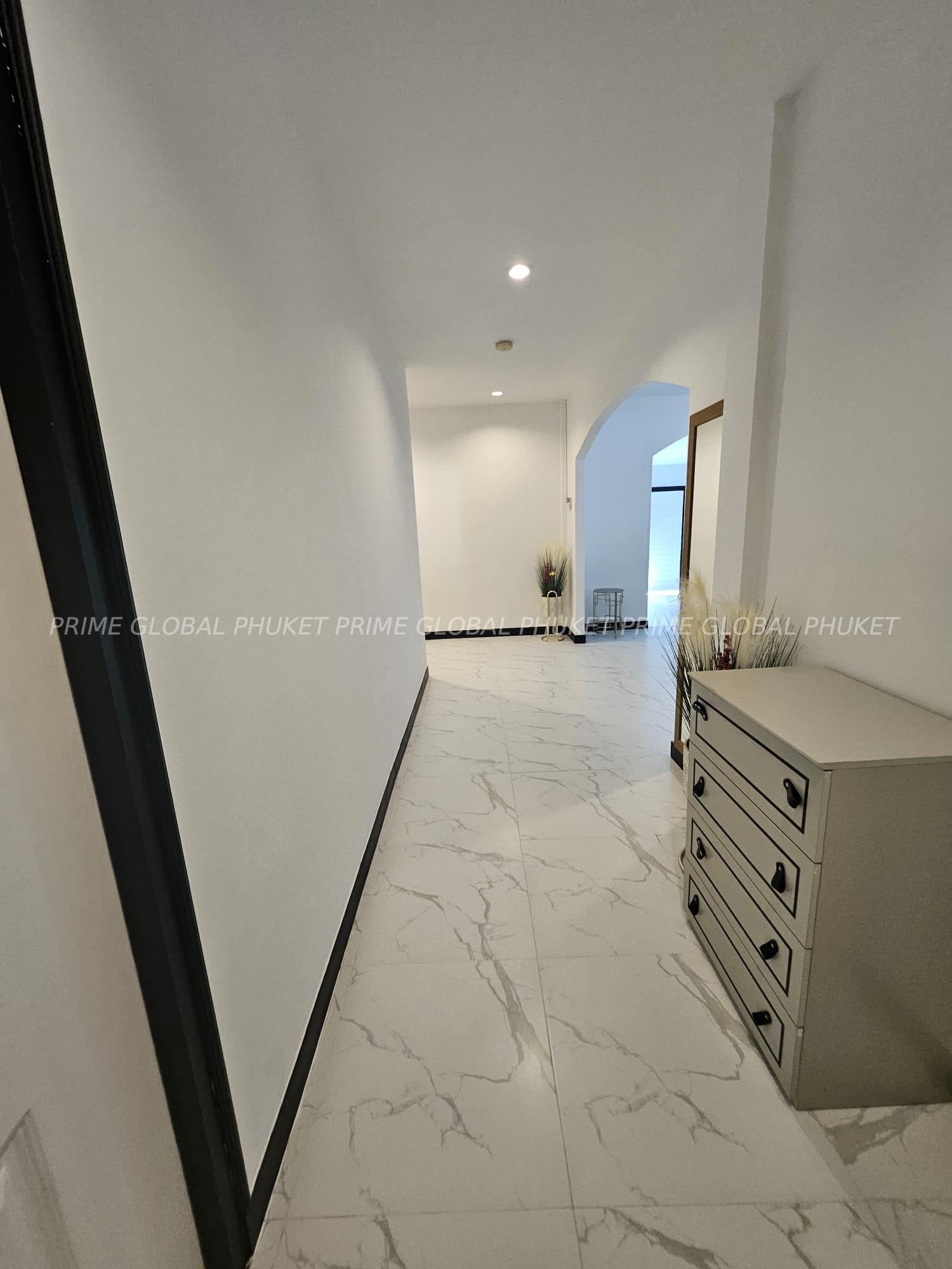 260 Sq.m Villa for Rent in Rawai