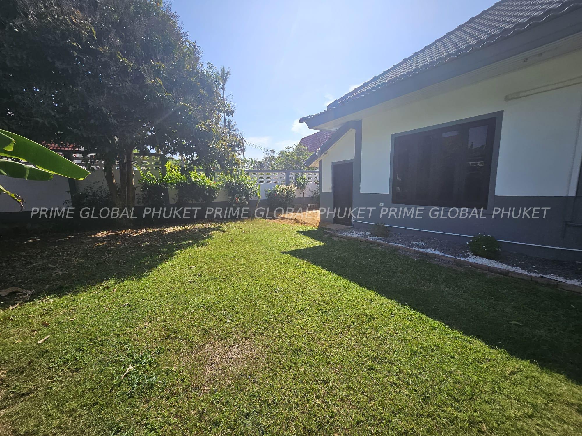 260 Sq.m Villa for Rent in Rawai