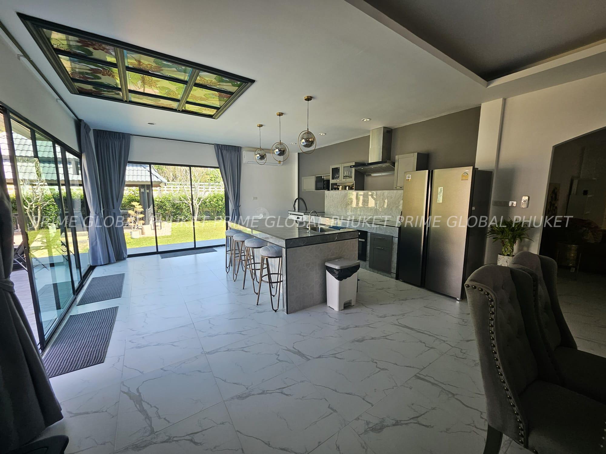 260 Sq.m Villa for Rent in Rawai