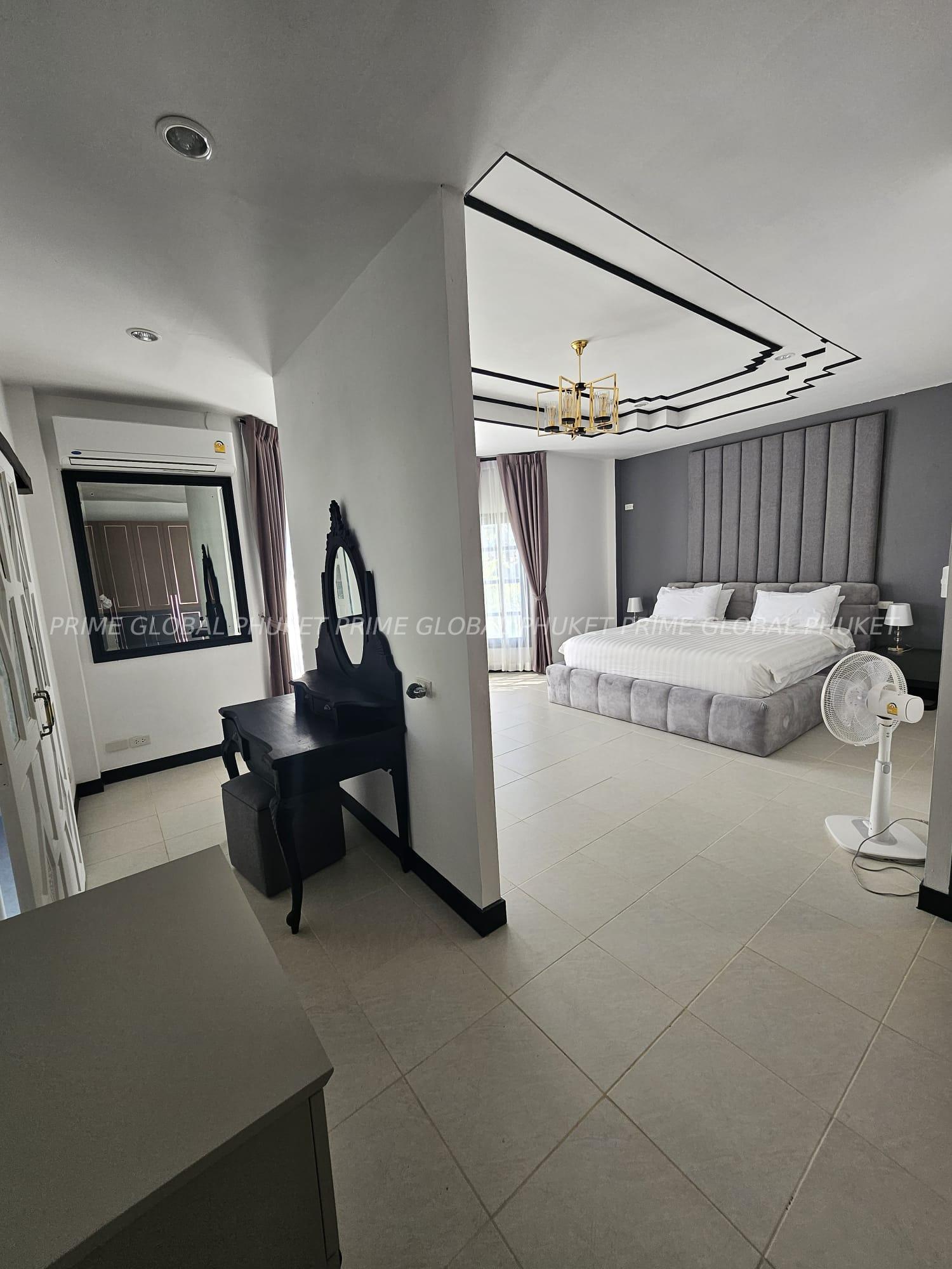 260 Sq.m Villa for Rent in Rawai