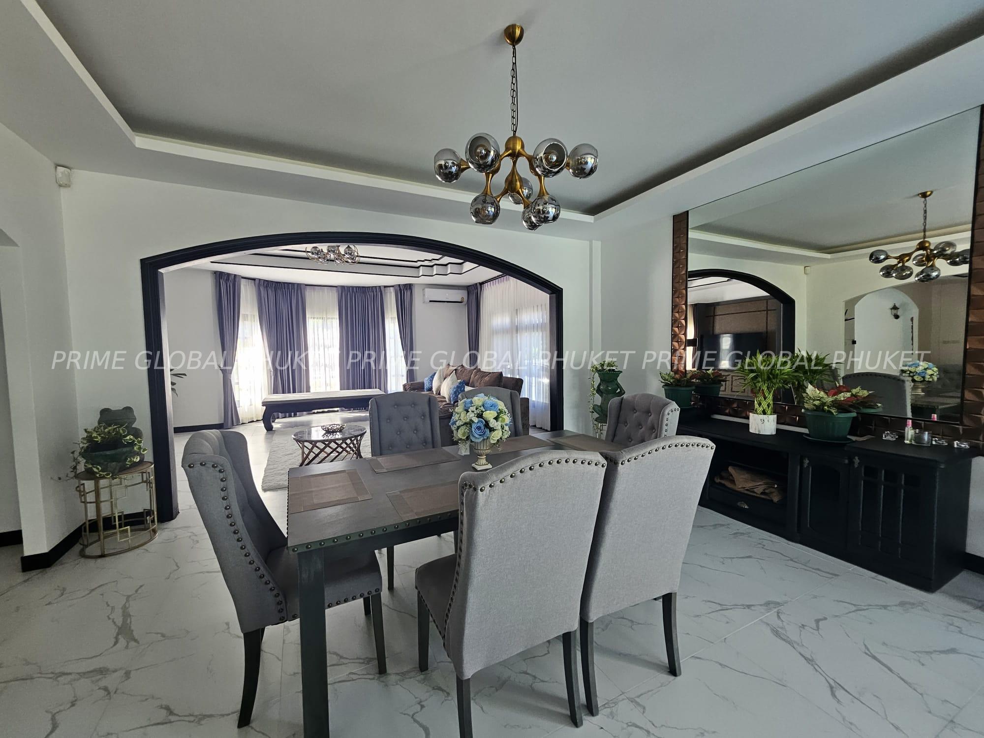 260 Sq.m Villa for Rent in Rawai