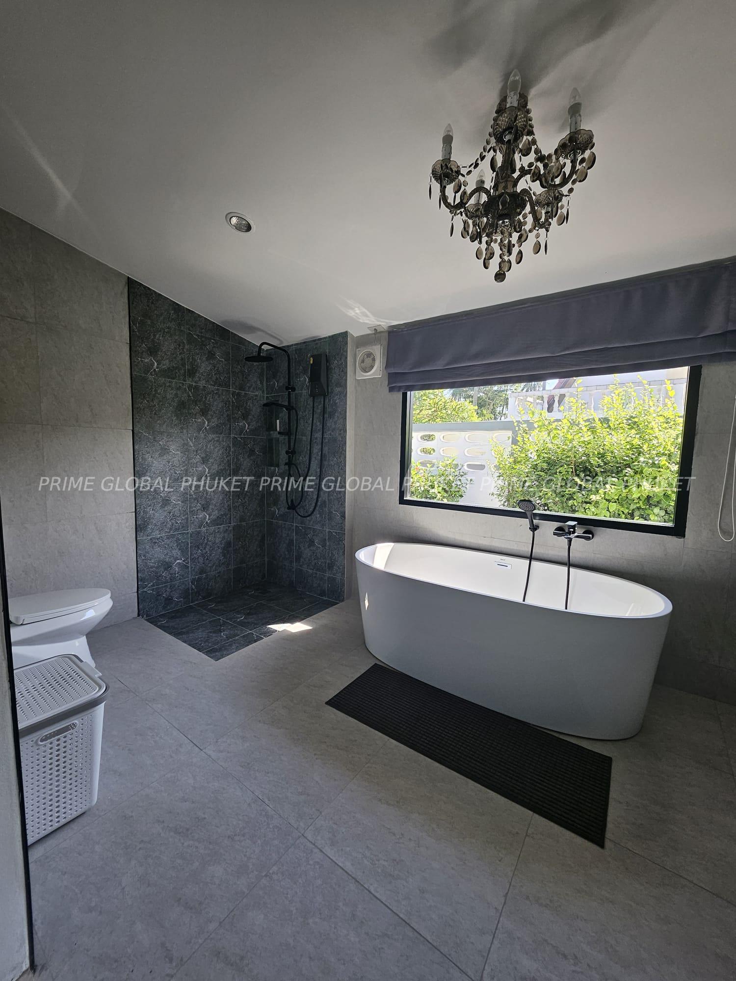 260 Sq.m Villa for Rent in Rawai