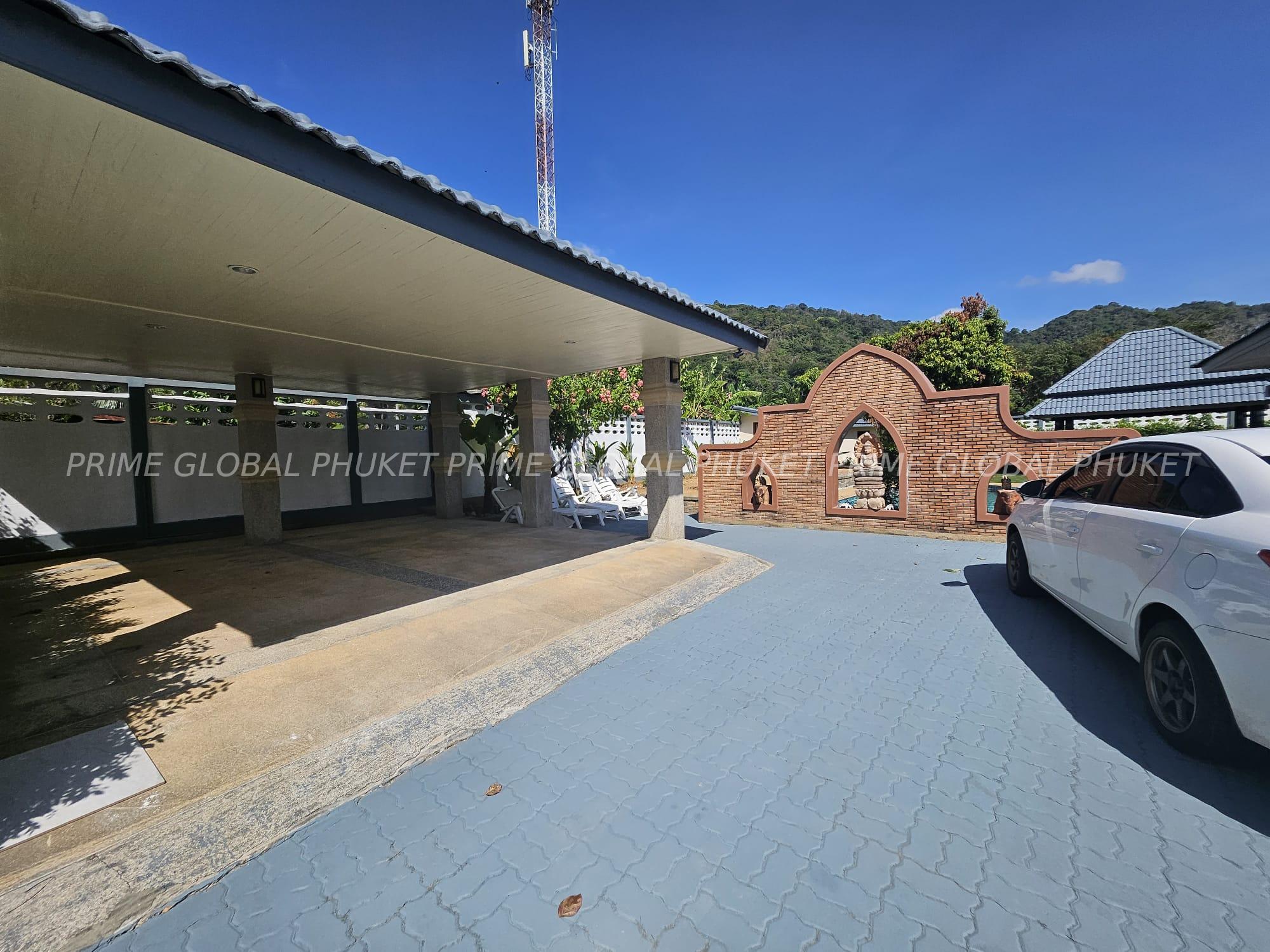 260 Sq.m Villa for Rent in Rawai