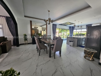 260 Sq.m Villa for Rent in Rawai