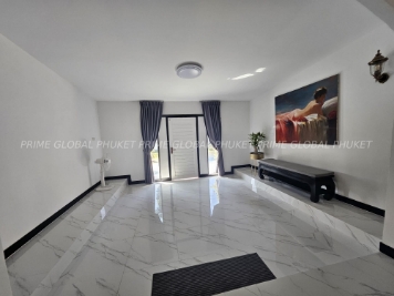 260 Sq.m Villa for Rent in Rawai