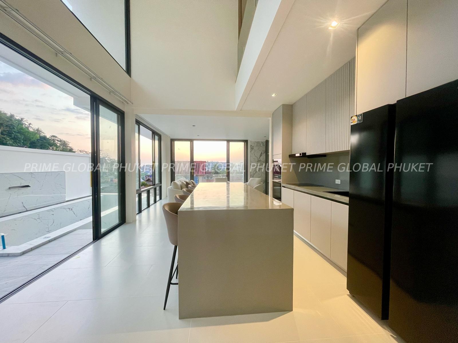 225 Sq.m Villa for Sale in Kata