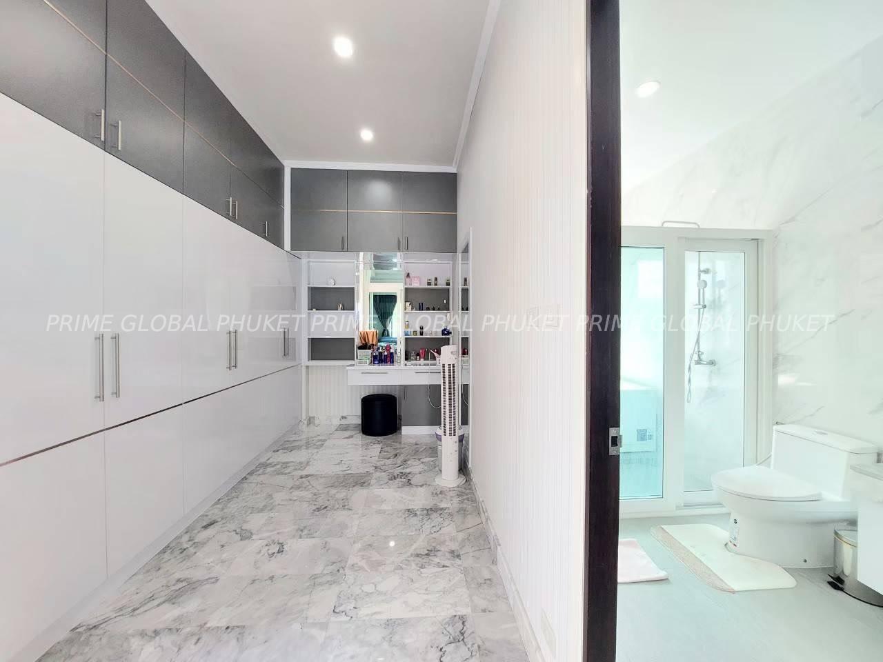 - Sq.m Villa for Rent in Chalong