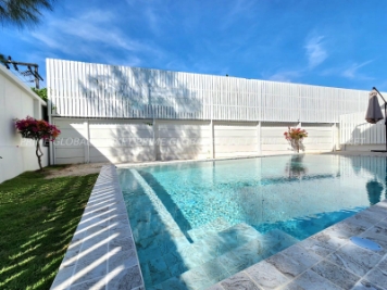 291 Sq.m Villa for Rent in Phuket town