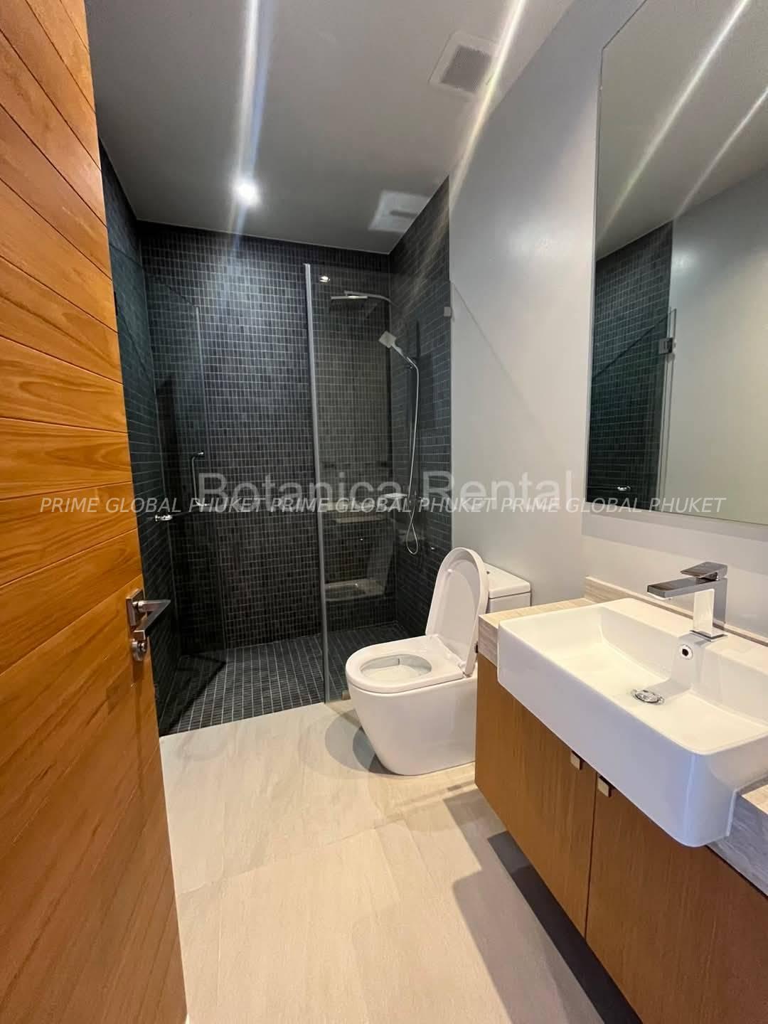 440 Sq.m Villa for Rent in Bangtao