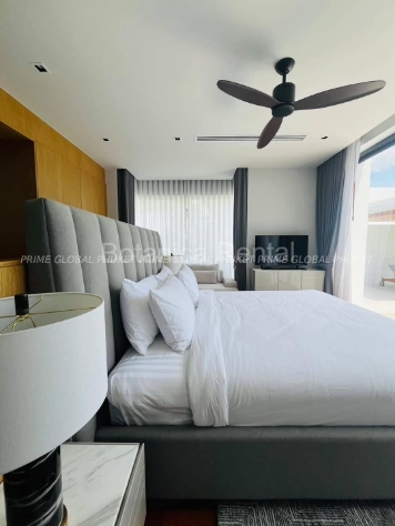 440 Sq.m Villa for Rent in Bangtao