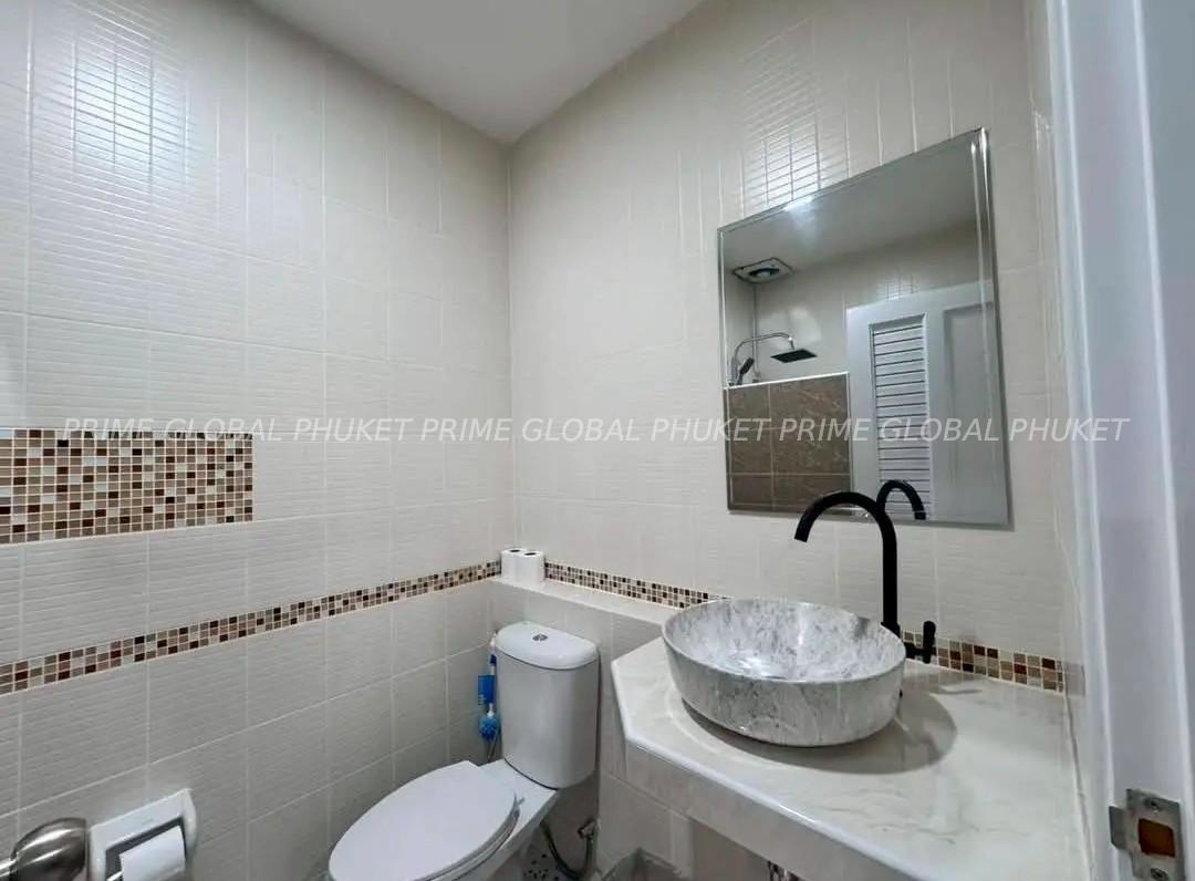 - Sq.m House for Rent in Naka