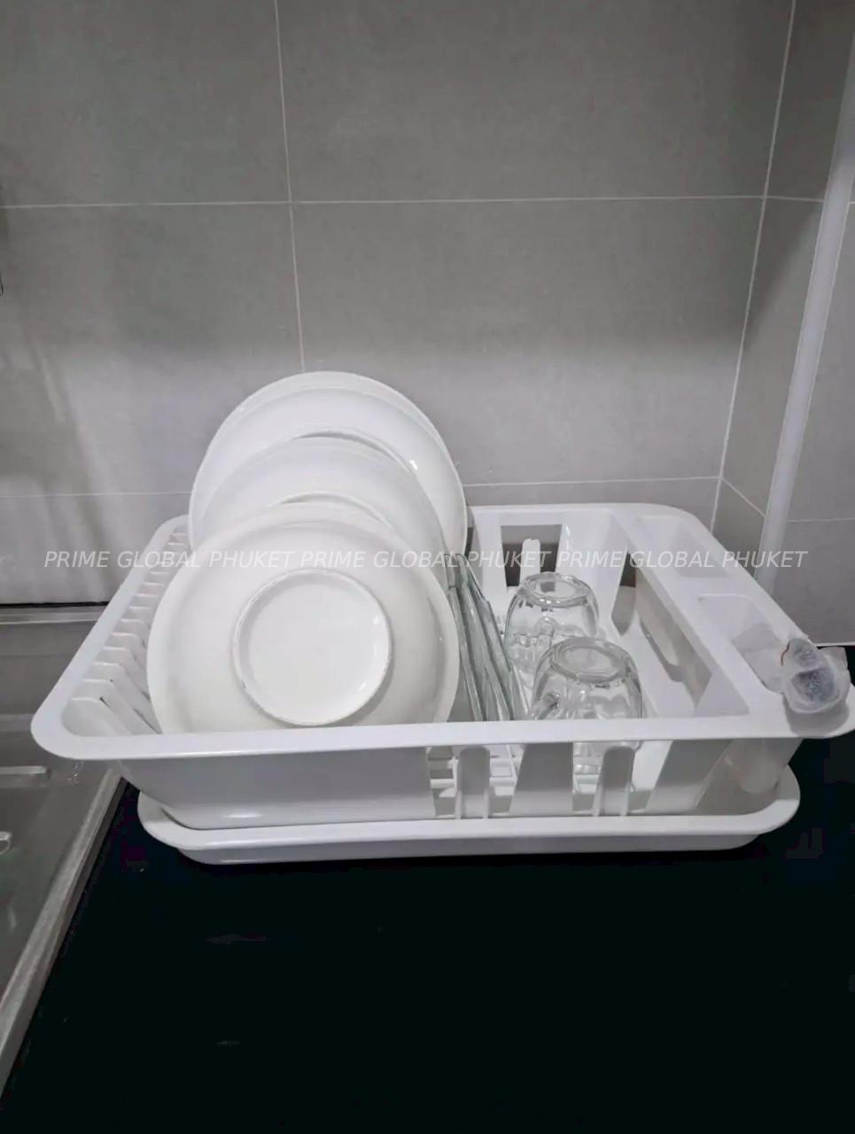 - Sq.m House for Rent in Naka
