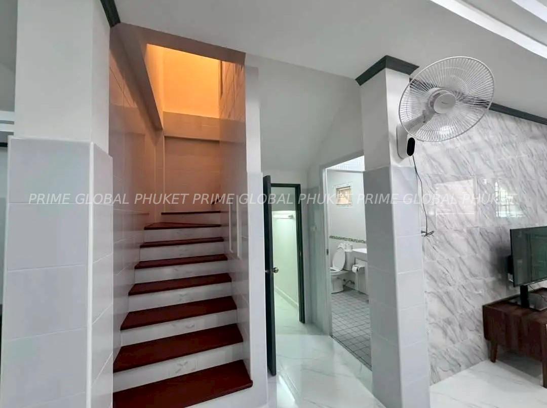 - Sq.m House for Rent in Naka