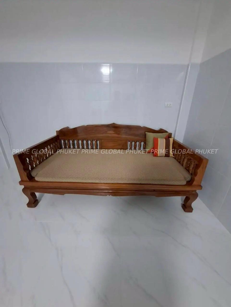 - Sq.m House for Rent in Naka