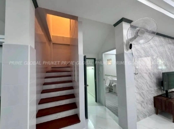 - Sq.m House for Rent in Naka