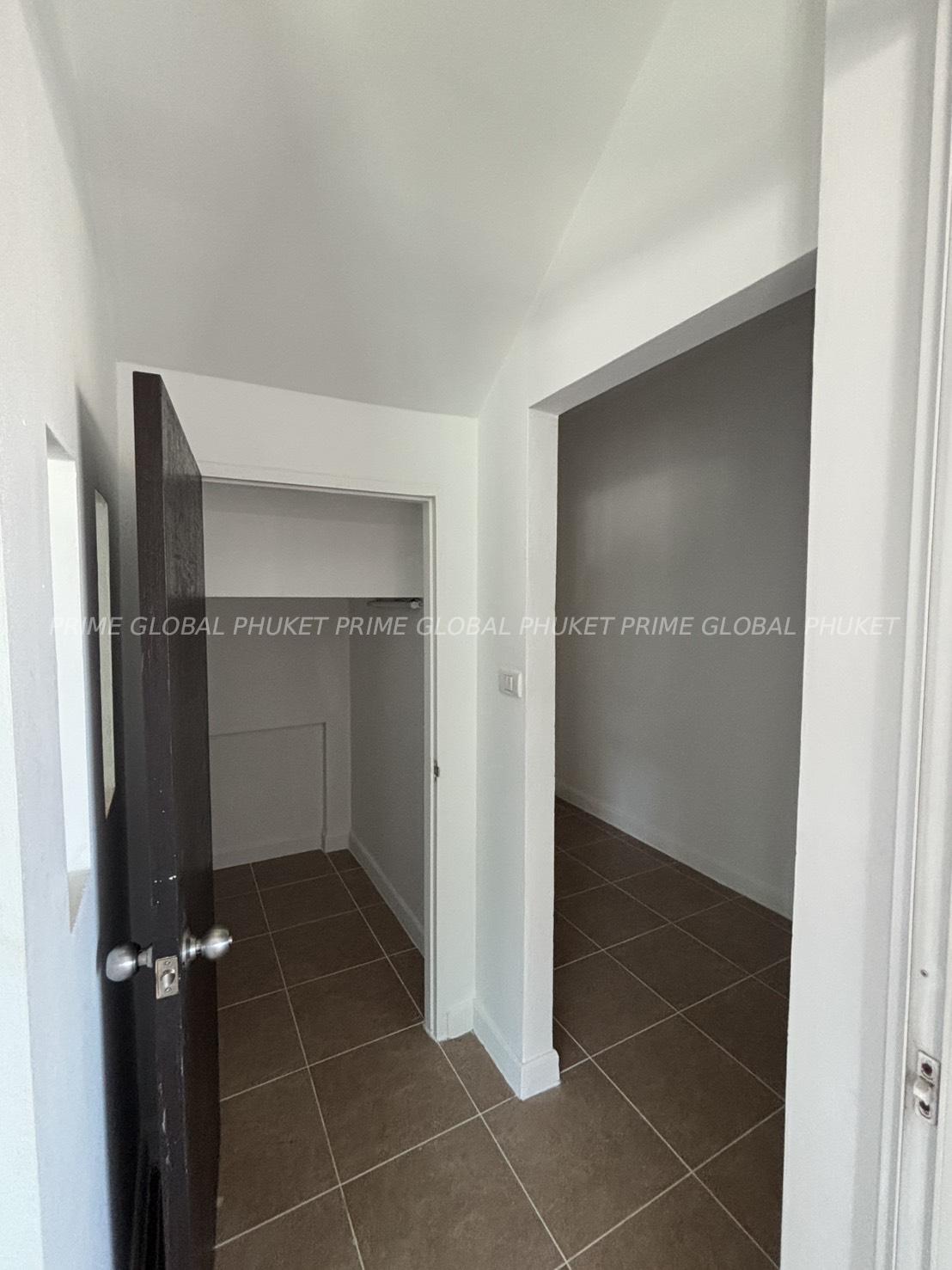 ;; Sq.m House for Rent in Naka