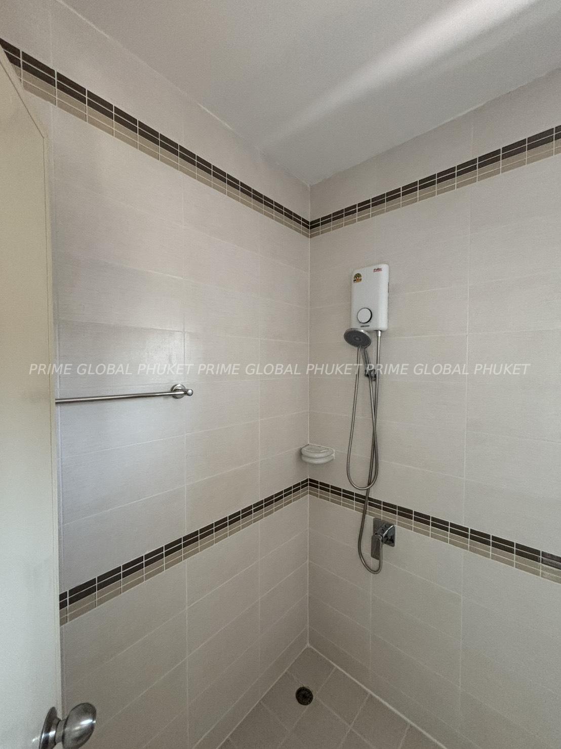 ;; Sq.m House for Rent in Naka