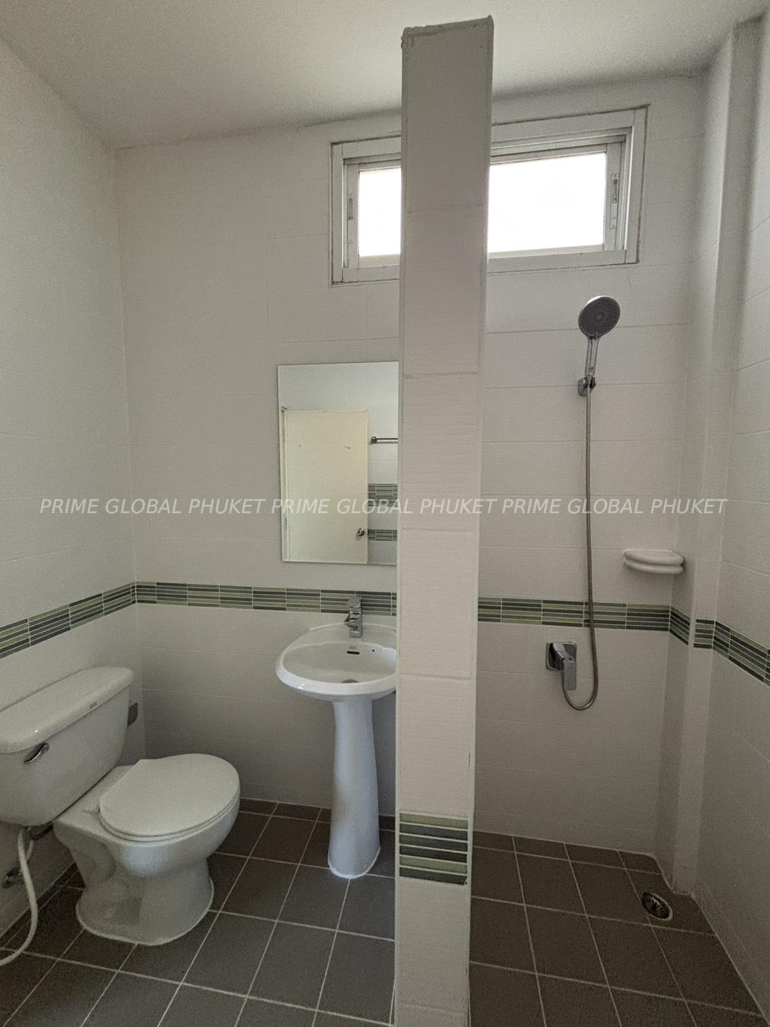 ;; Sq.m House for Rent in Naka
