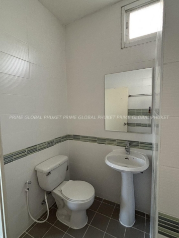 ;; Sq.m House for Rent in Naka