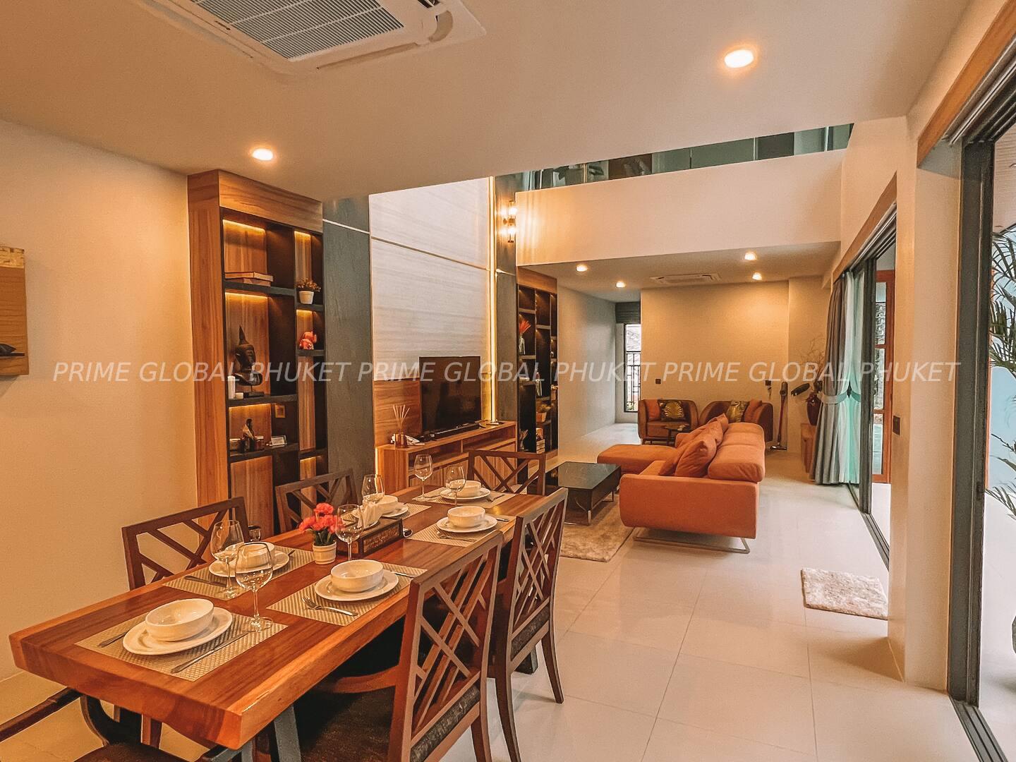 300 Sq.m Villa for Sale in Rawai