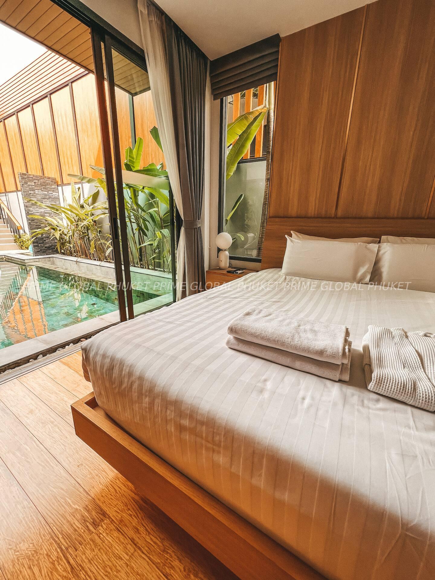 300 Sq.m Villa for Sale in Rawai