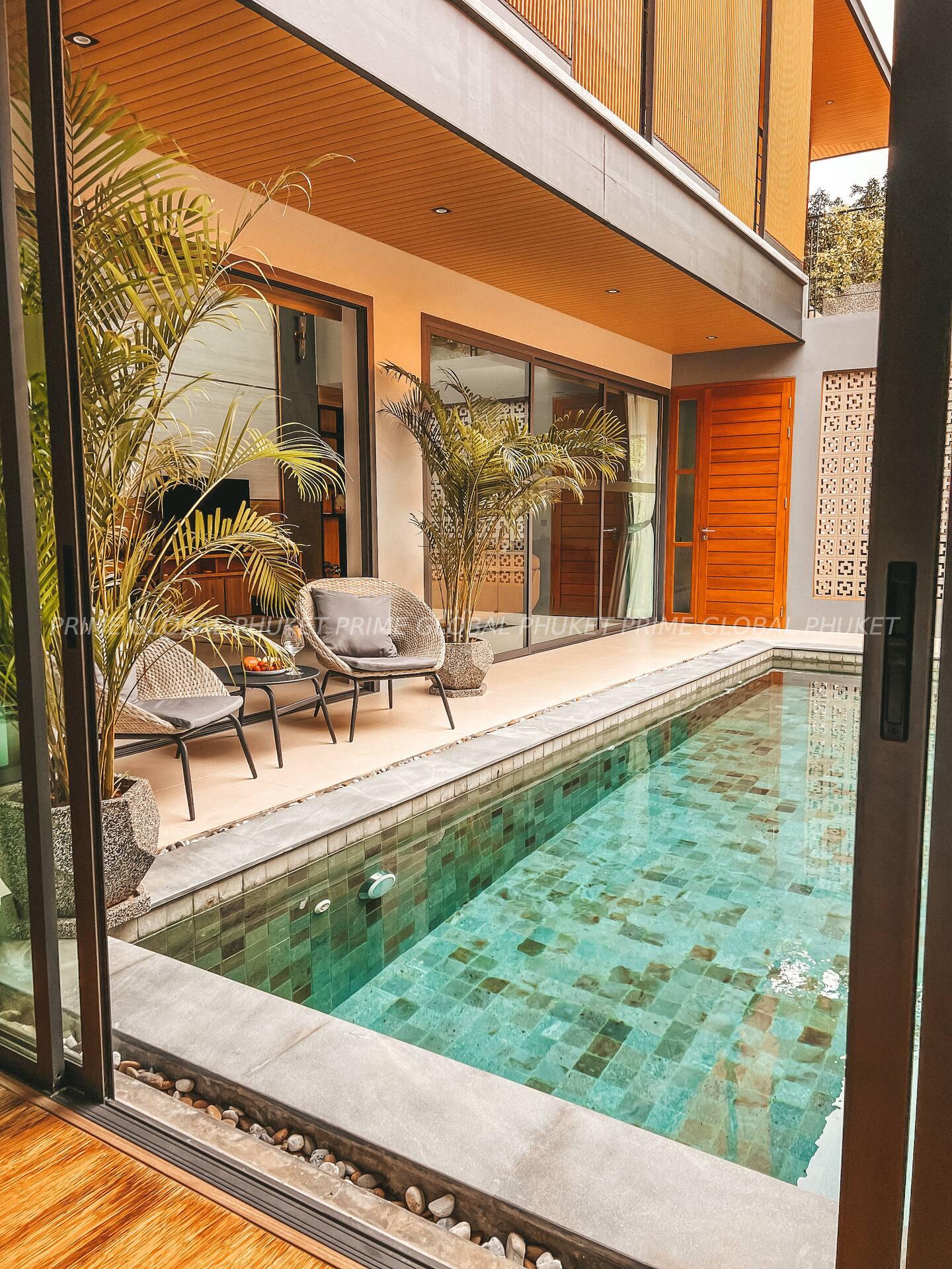 300 Sq.m Villa for Sale in Rawai