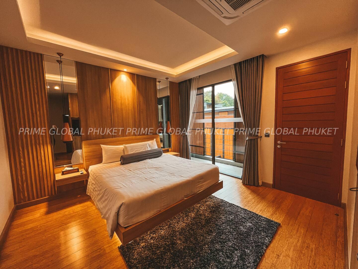 300 Sq.m Villa for Sale in Rawai