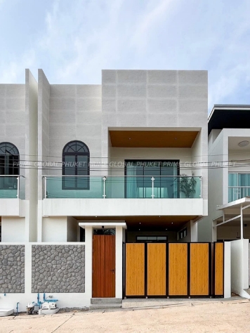 Villa for Sale in Kathu