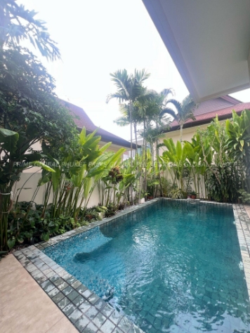 345 Sq.m Villa for Rent in Rawai