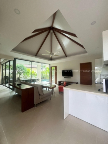 345 Sq.m Villa for Rent in Rawai